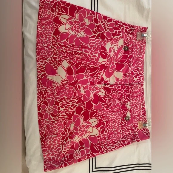 Lilly Pulitzer Skirt sz 2 - Picture 2 of 3